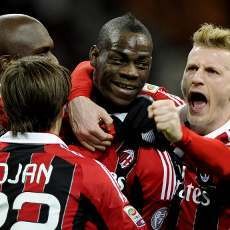 Balotelli Bikin Dua Gol, Berlusconi Tak Bisa Tidur