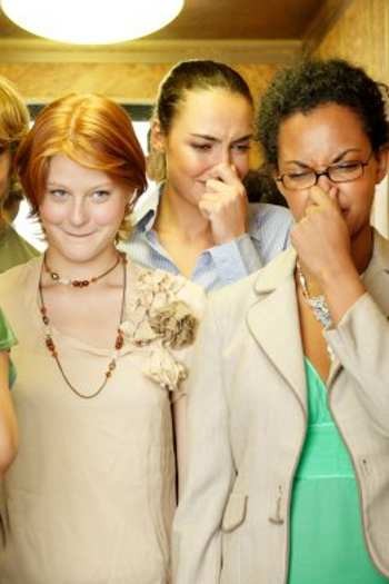 Tak Hanya Cium Bau, Hidung Juga Bisa Deteksi Ketakutan & Gairah Pria