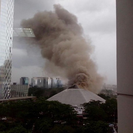 Api di Bengkel Cafe Padam, Api Berasal dari Pengelasan