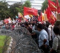 Ribuan Buruh Turun ke Jalan, Hindari Titik Arus Lalin Ini