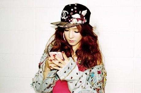 Tiffany SNSD Beli Mobil Pink Seperti Milik Paris Hilton