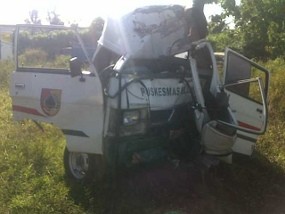 Korban Tewas Ambulance Tabrak Pohon di Jember Bertambah