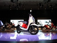 Honda Scoopy Injeksi, Asyik Dibawa Meliuk-liuk