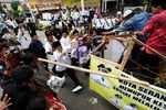 Warga Serang Gelar Panjang Mulud