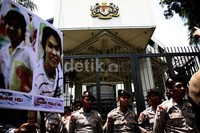Aksi ini dijaga oleh sekitar sepuluh aparat kepolisian. Ramses/detikFoto.