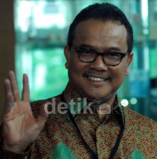 Rusli Zainal Tersangka, Golkar Khawatir Popularitas Turun Rusli Zainal Tersangka, Golkar Khawatir Popularitas Turun