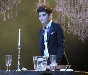 Zayn Malik Akan Meninggalkan One Direction?