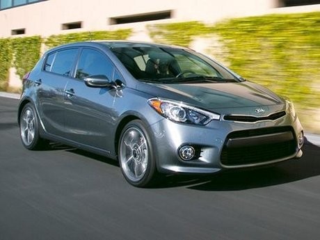 KIA Siapkan Mobil Tandingi VW Golf GTI