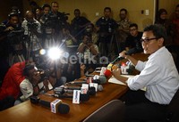 Menurut Johan, meski ada 2 sprindik, berkas Rusli dalam perkara dugaan korupsi PON, kemungkinan akan disatukan. Ramses/detikFoto.