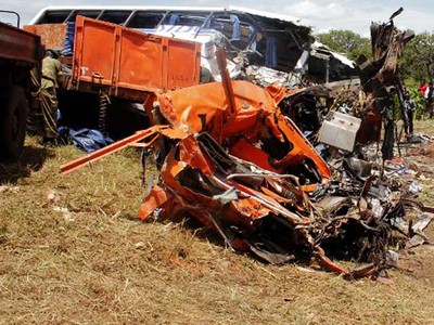 Bus vs Truk di Zambia, 53 Orang Tewas