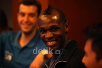 Raydel Poey Romero memperkenalkan diri dalam launching tim bola voli putra Bank Sumsel Babel.