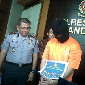 Pemilik Prostitusi Online Terancam 12 Tahun Bui