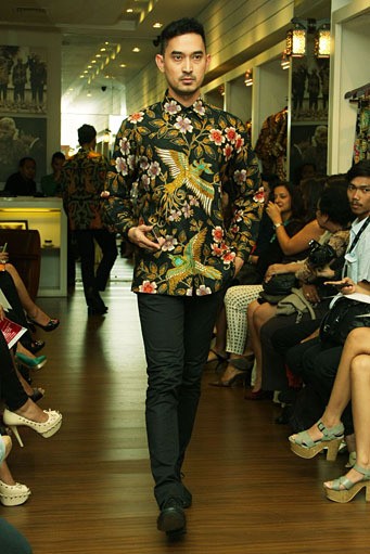 Jakarta, 07 Februari 2013. Iwan Tirta Grand Launching Gallery Iwan Tirta Private Collection. 07 Februari 2013 at Senayan City. Lt.2. Jakarta. [Foto: Mohammad Abduh/Wolipop]