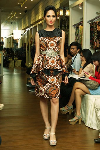 Jakarta, 07 Februari 2013. Iwan Tirta Grand Launching Gallery Iwan Tirta Private Collection. 07 Februari 2013 at Senayan City. Lt.2. Jakarta. [Foto: Mohammad Abduh/Wolipop]