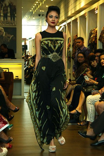 Jakarta, 07 Februari 2013. Iwan Tirta Grand Launching Gallery Iwan Tirta Private Collection. 07 Februari 2013 at Senayan City. Lt.2. Jakarta. [Foto: Mohammad Abduh/Wolipop]