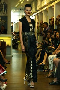 Jakarta, 07 Februari 2013. Iwan Tirta Grand Launching Gallery Iwan Tirta Private Collection. 07 Februari 2013 at Senayan City. Lt.2. Jakarta. [Foto: Mohammad Abduh/Wolipop]