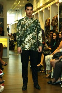 Jakarta, 07 Februari 2013. Iwan Tirta Grand Launching Gallery Iwan Tirta Private Collection. 07 Februari 2013 at Senayan City. Lt.2. Jakarta. [Foto: Mohammad Abduh/Wolipop]