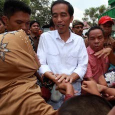 Jokowi Pilih Naikkan Bea Parkir daripada Buat Jalur Khusus Motor