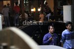 Rumah Anas Dipenuhi Ratusan Orang