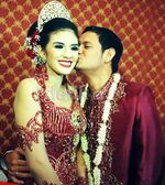 Eno Netral Resmi Menikah