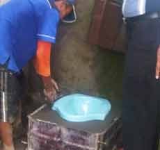 Demi Hidup Sehat, Warga Gading Arisan Jamban