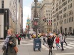 Jalan-jalan Dalam Cuaca Beku di New York