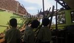 Atap SD di Banyumas Ambruk