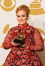 Adele Kalahkan Katy Perry & Rihanna di Grammy 2013