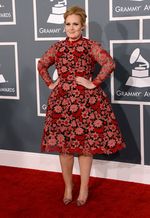 Adele Kalahkan Katy Perry & Rihanna di Grammy 2013