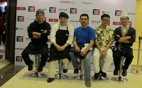Mulai Akhir Januari hingga hingga 31 Maret ini, Dapur Iron Chef akan dibuka di Food Gallery, lantai Lower Ground Plaza Senayan Jakarta. Restoran Spoon Bread, Menya Iroha, Dai-Tokyo Sakaba, Aloha Terrace, juga Sagami akan hadir secara bergantian di sana.
