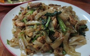 Dibikin Hangat dan Kenyang oleh Kwetiau Goreng dan I Fu Mie