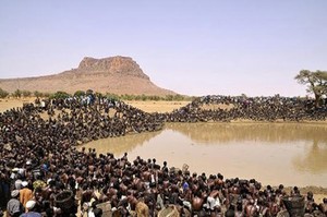 Warga di Mali Mancing Setahun Sekali, Cuma 15 Menit!