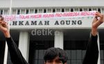 Demo Tolak Hakim Agung Pro Narkoba