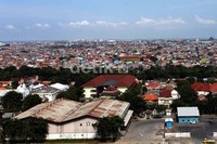 Pemprov DKI Jakarta menargetkan memiliki ruang terbuka hijau (RTH) seluas 11 persen pada 2017 dari total luas wilayah DKI Jakarta yang mencapai 650 kilometer persegi.