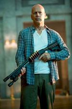Aksi Bruce Willis di A Good Day to Die Hard