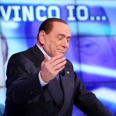 Berlusconi Mungkin Saja Jual Milan