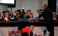 Sebanyak 41 hakim agung memberikan hak suaranya.