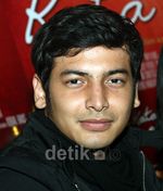 Si Ganteng Boy Hamzah