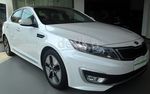 KIA Pamerkan Optima Hybrid di Sunter