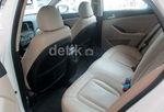 KIA Pamerkan Optima Hybrid di Sunter