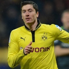 Lewandowski Dihukum Tiga Pertandingan