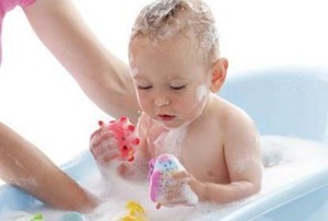 Hati-hati, Bahan Kimia dalam Sampo Anak Bisa Sebabkan Obesitas