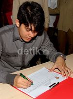 Irwansyah Daftar Jadi Caleg