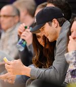 Mesranya Mila Kunis & Ashton Kutcher