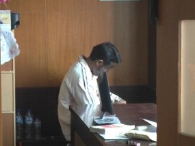 Hamili Anak Tiri, Seorang Pencari Kodok Dihajar Massa