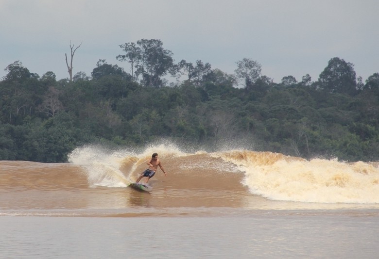 fenomena alam atom mekanika gelombang Surfing di Sungai Kampar Keajaiban dari Indonesia fenomena alam atom mekanika gelombang Surfing di Sungai Kampar Keajaiban dari Indonesia