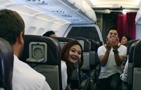 Tak hanya sampai disitu, sahabat-sahabat Rizky dan Yudith juga ikut meramaikan acara lamaran kejutan ini. dok Caecilia