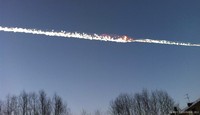 Meteor terbakar saat masuk ke atmosfer bumi. Reuters/www.chelyabinsk.ru/Handout.