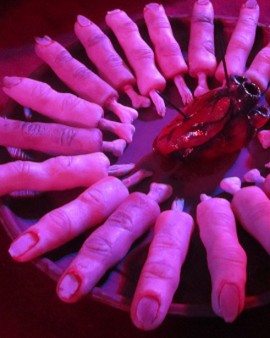 Wah, Cake Kepala Bayi dan Jantung Ini Persis Aslinya!