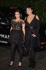 Hamil, Kim Kardashian Makin Cantik